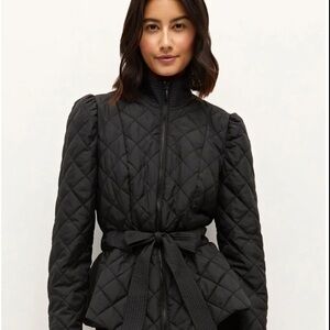 Chic Black Quilted Jacket